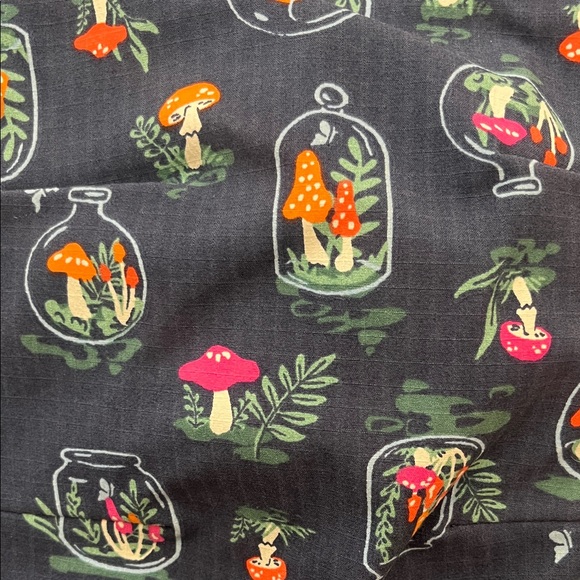 RARE/LIKE NEW - Duluth Trading Co Floral Terrarium Mushroom Women's Overalls - Picture 7 of 7